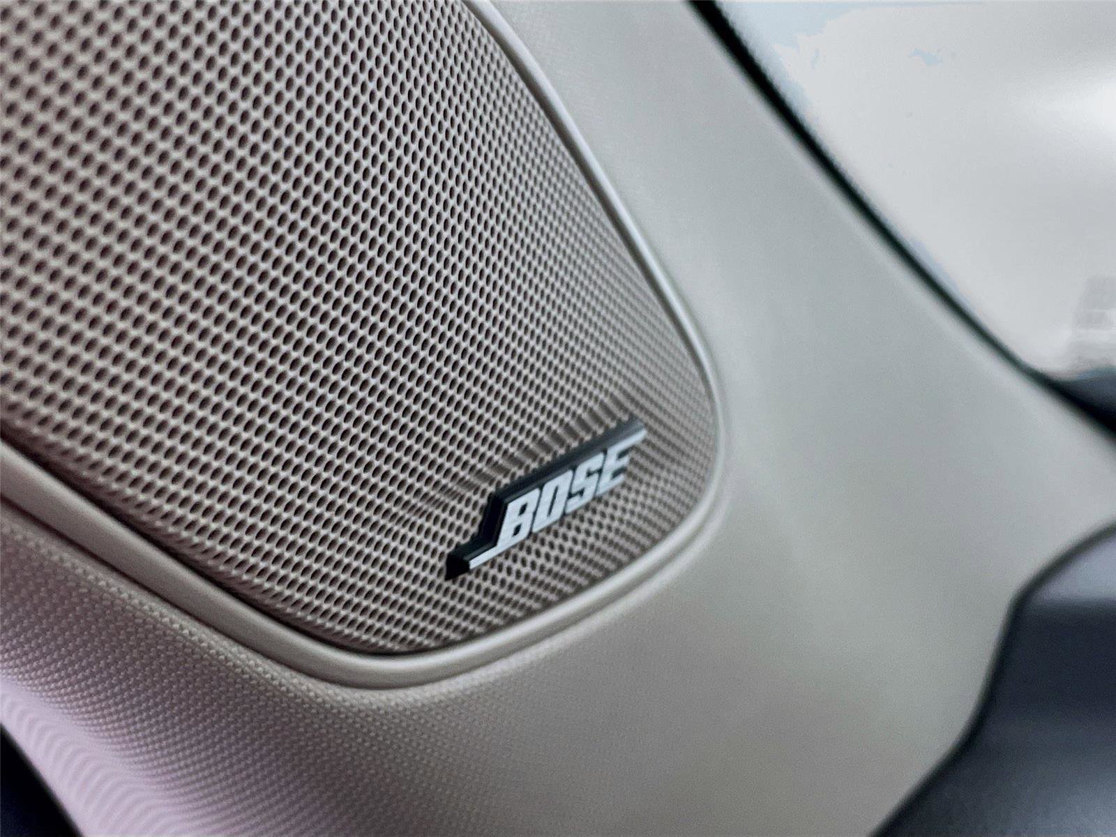 Used 2025 Honda Pilot Touring image 25