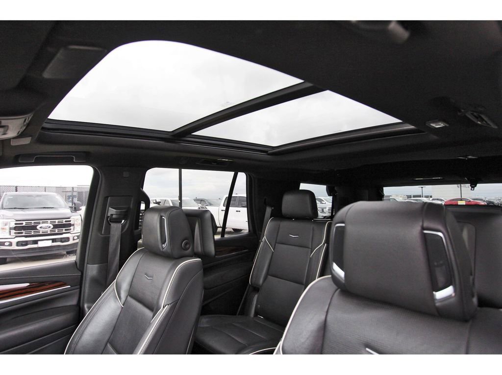 Used 2021 Cadillac Escalade Premium Luxury w/ Driver Assist Tech Package RWD image 30