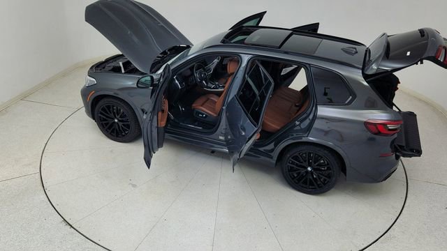Used 2023 BMW X5 M50i w/ Executive Package image 89