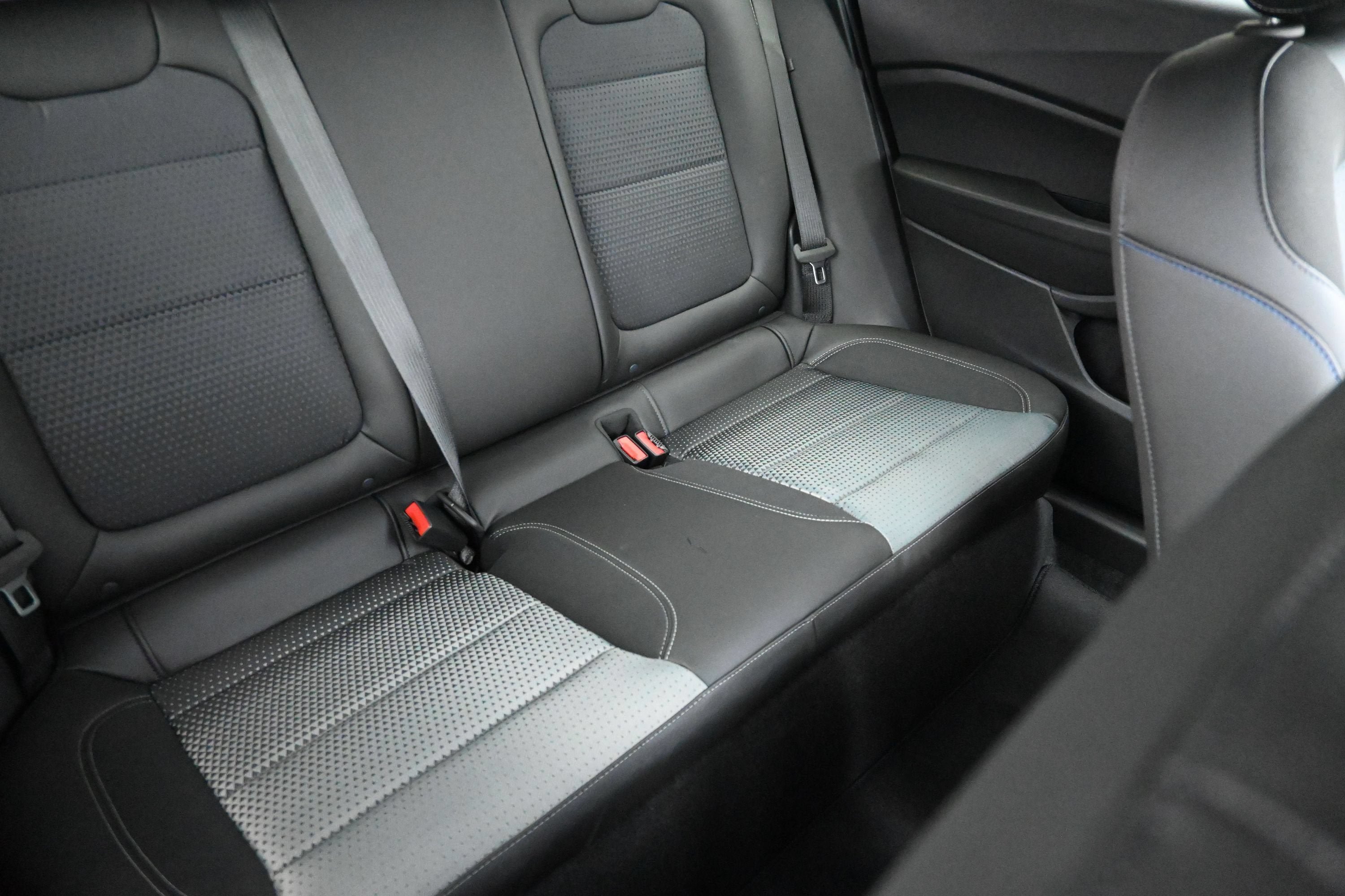 New 2026 Chevrolet Trax LT w/ Sunroof Package FWD image 29