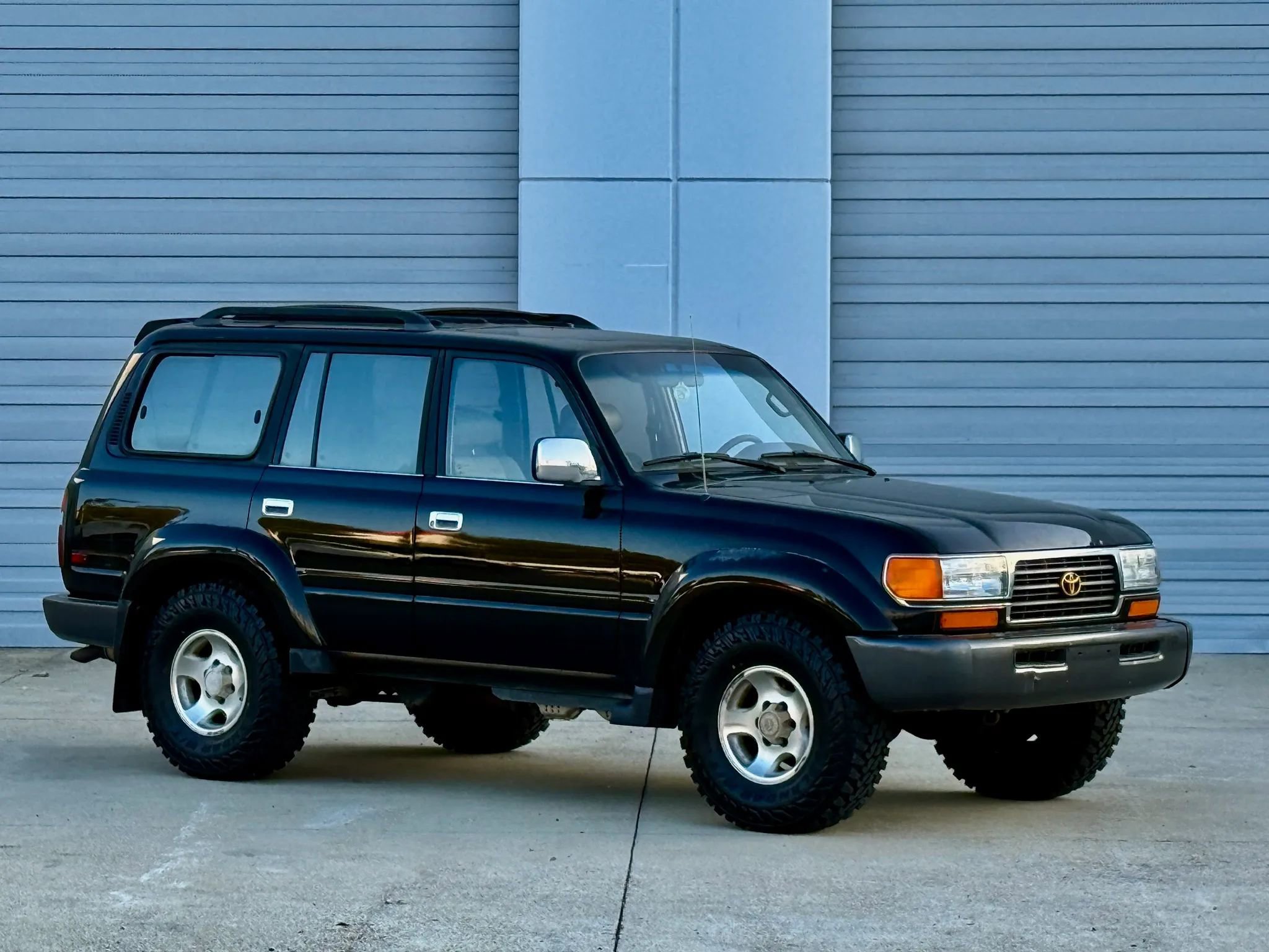 Used 1996 Toyota Land Cruiser AWD/4WD image 1