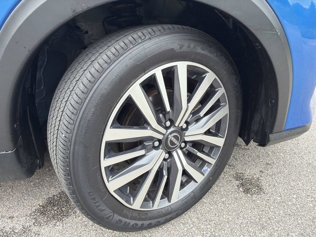 Used 2024 Nissan Kicks SR FWD image 19