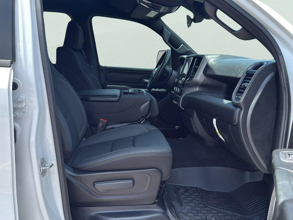 New 2025 RAM 1500 Tradesman w/ Night Edition AWD/4WD image 11