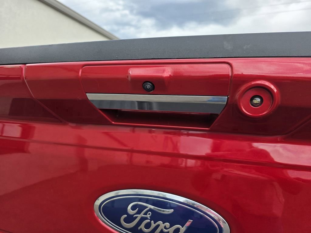 Used 2024 Ford F350 Lariat image 8
