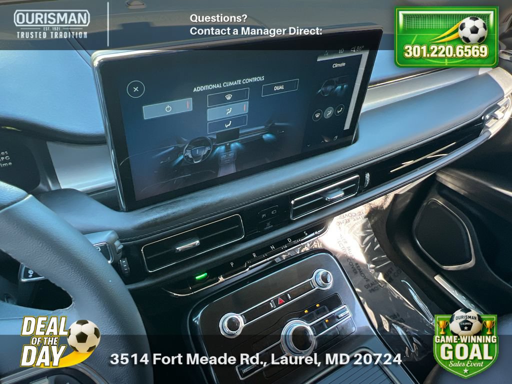 Used 2023 Lincoln Nautilus AWD w/ Premium Package image 15