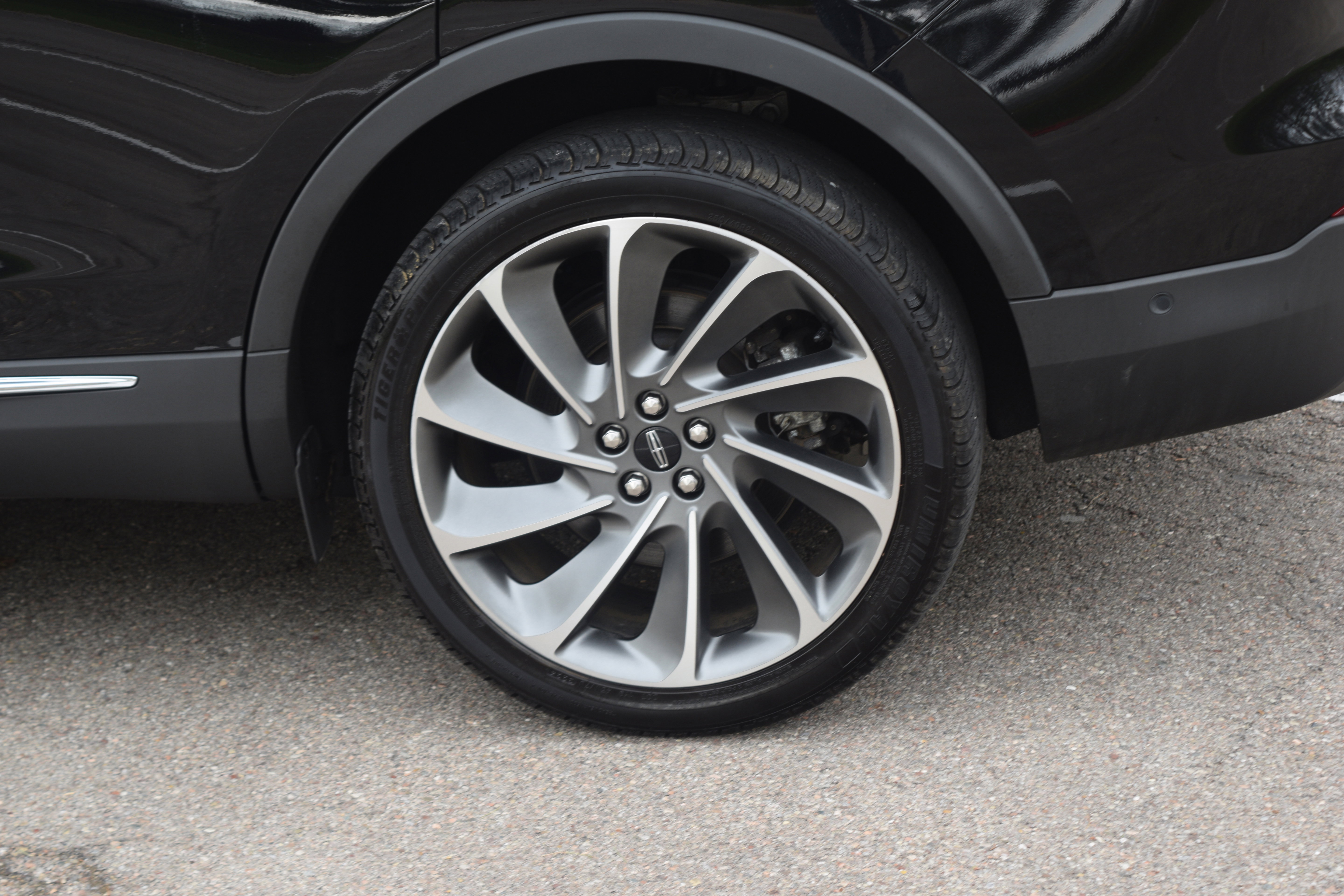 Used 2022 Lincoln Nautilus Reserve w/ Equipment Group 201A image 29