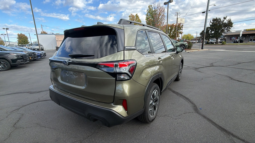 New 2026 Subaru Forester Premium AWD/4WD image 4