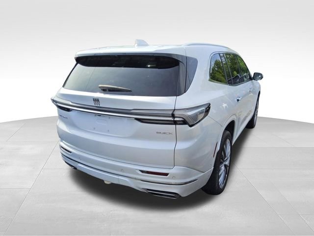 Used 2025 Buick Enclave Avenir FWD image 4