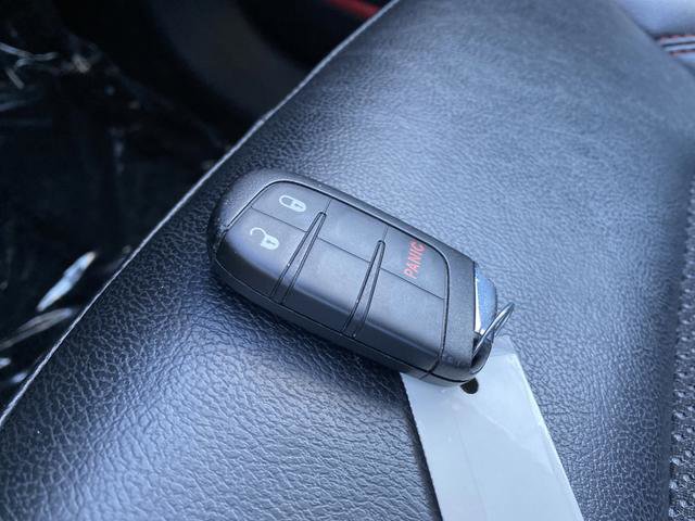 Used 2019 Jeep Compass Trailhawk image 31