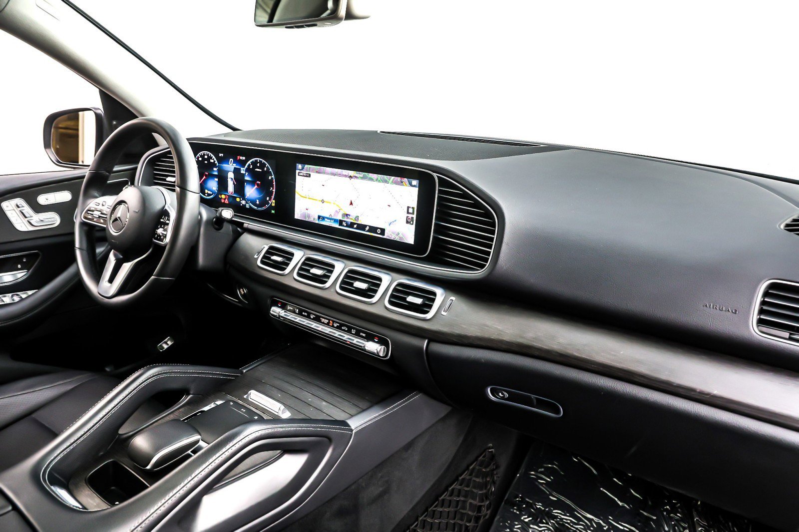 Used 2020 Mercedes-Benz GLE 350 4MATIC image 16