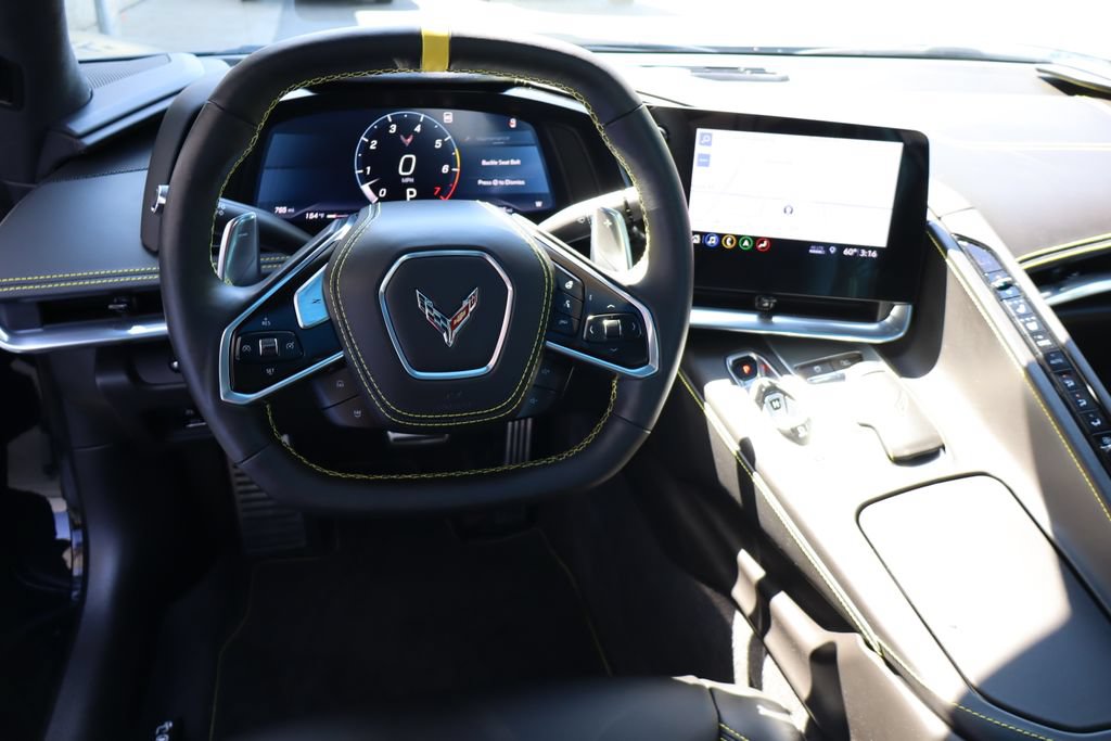 Used 2020 Chevrolet Corvette Stingray Premium Cpe w/ 3LT Preferred Equipment Group RWD image 6