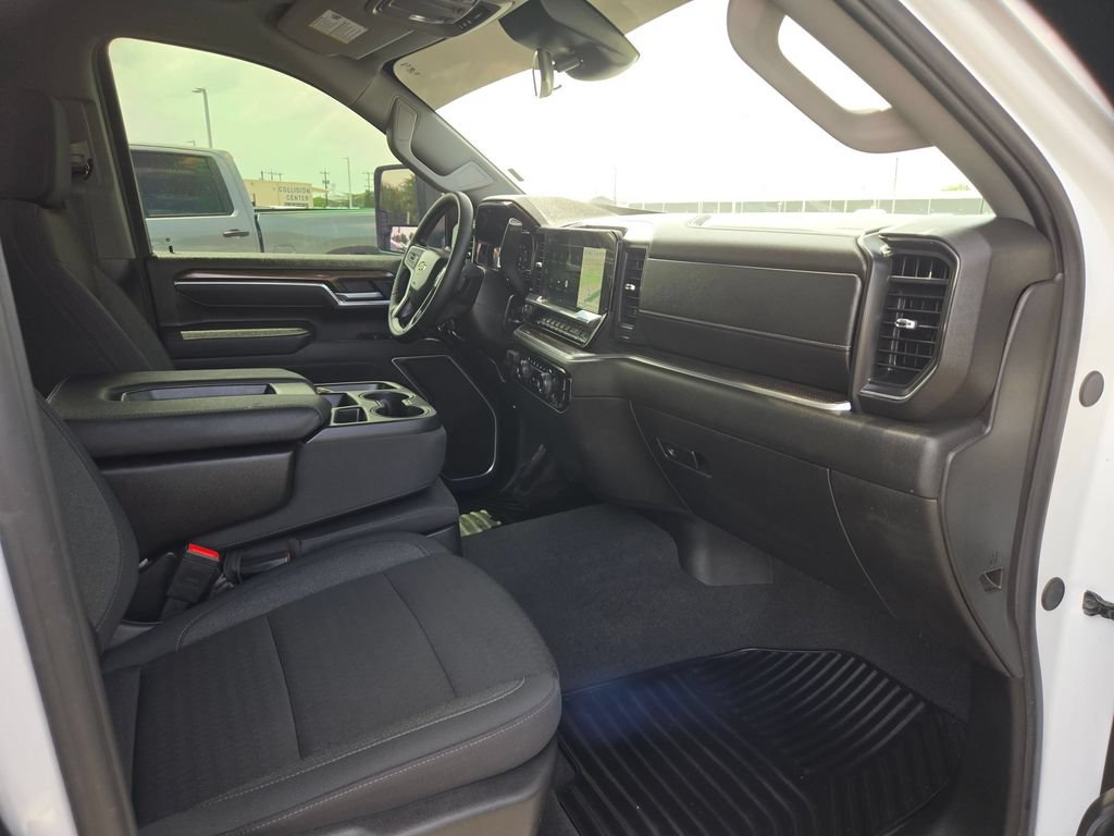 Certified 2025 Chevrolet Silverado 2500 LT w/ Convenience Package AWD/4WD image 24