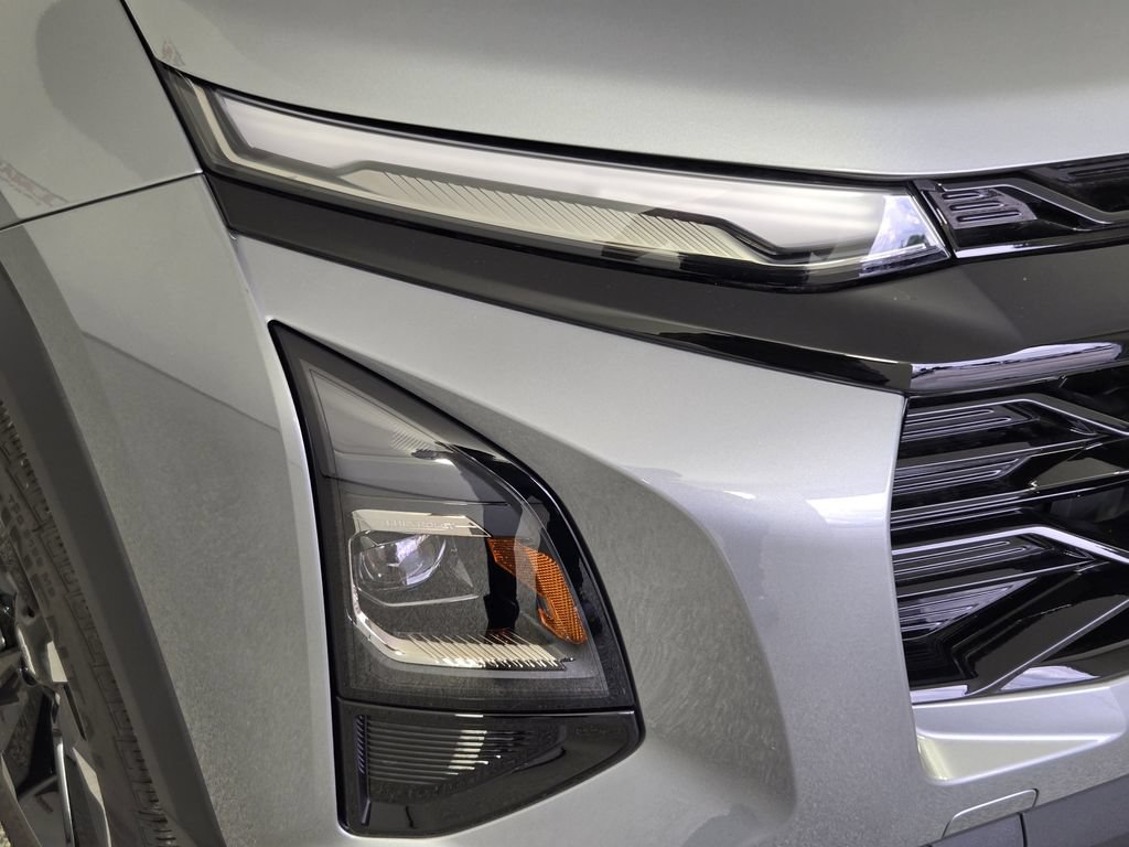 New 2026 Chevrolet Equinox RS FWD image 10