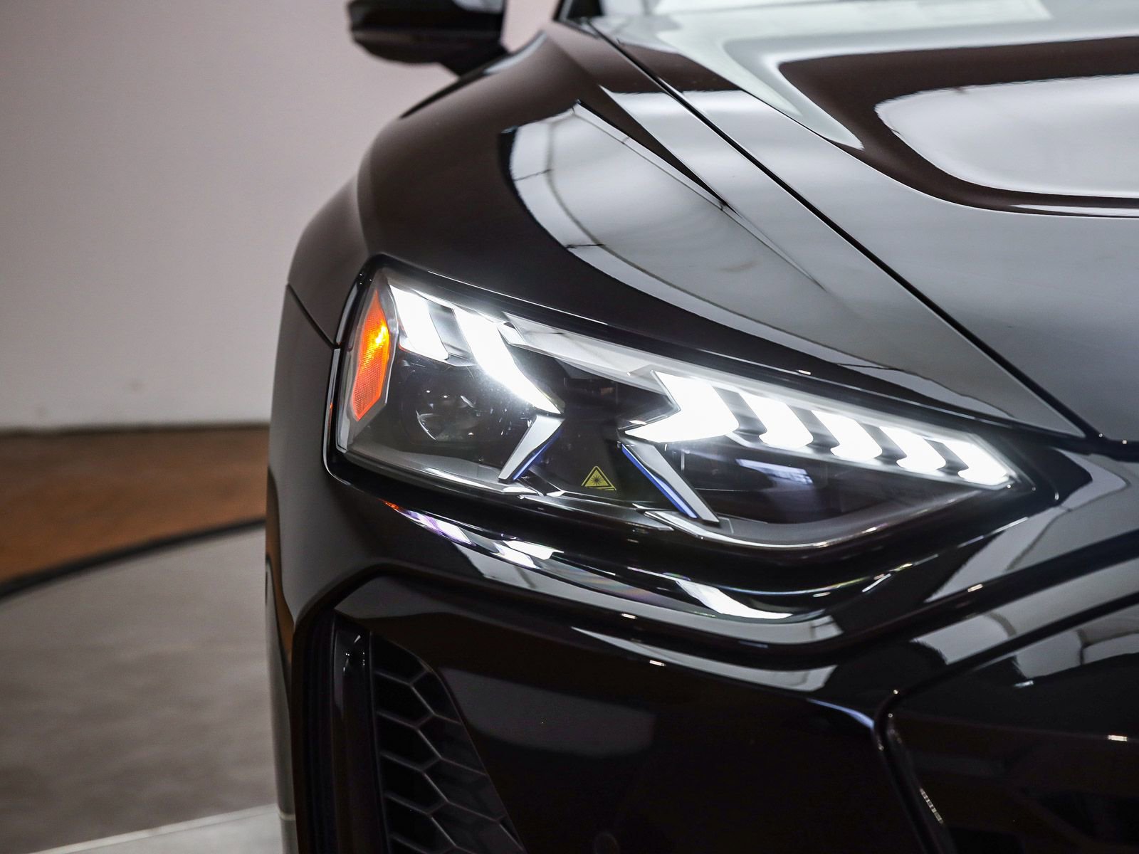 New 2026 Audi RS e-tron GT performance image 17