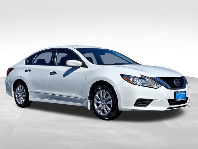 Used 2017 Nissan Altima 2.5 S w/ Power Driver Seat Package image 1