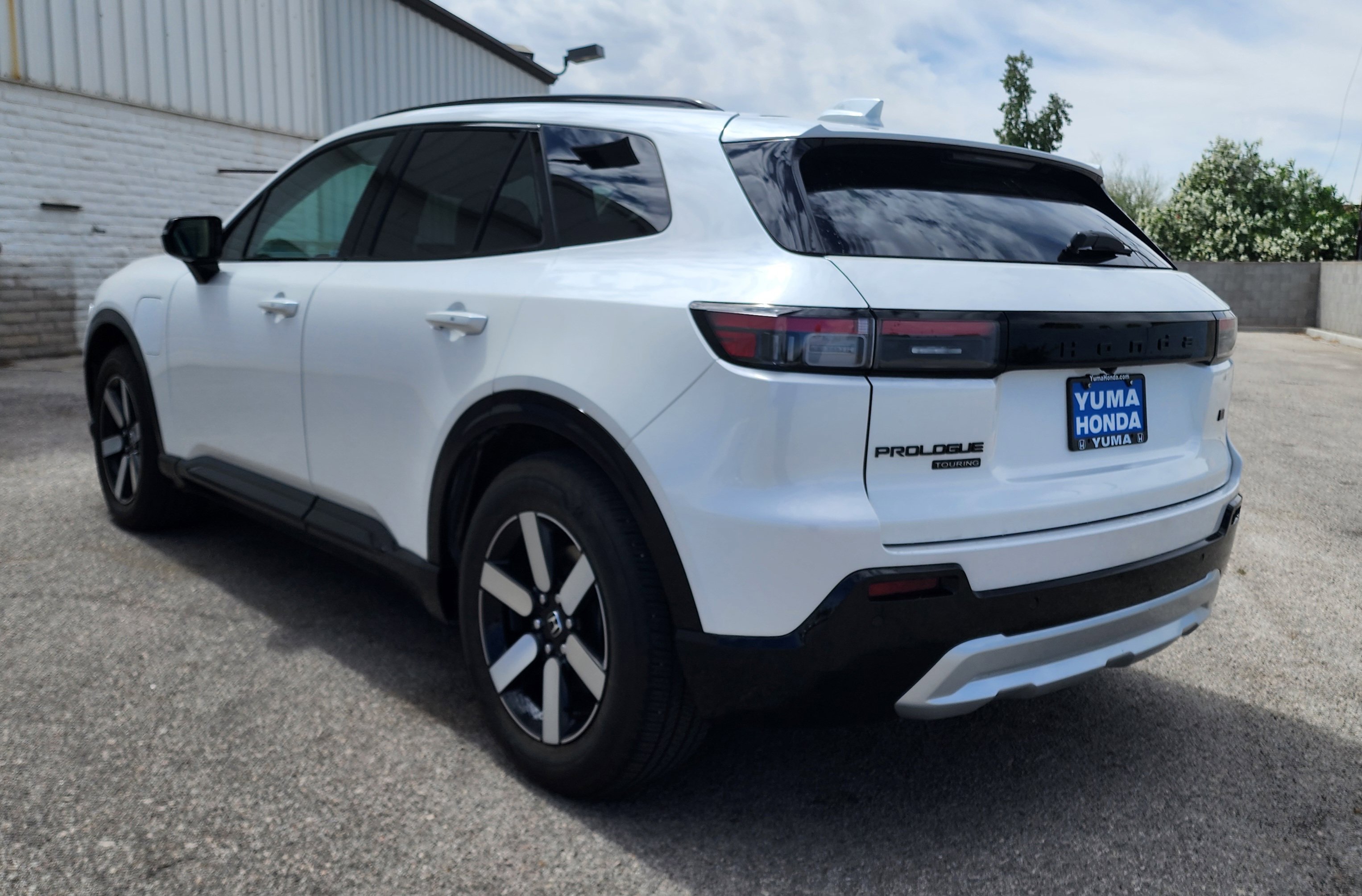 Used 2024 Honda Prologue Touring image 3