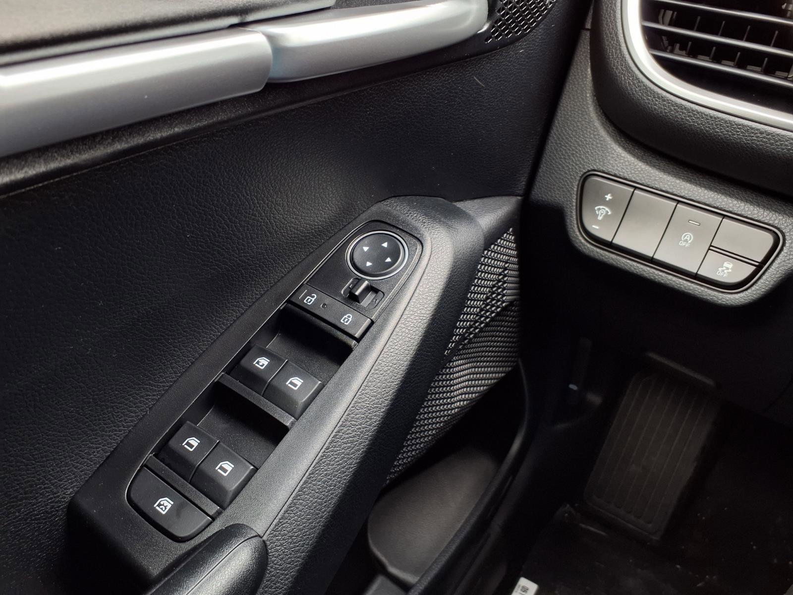 New 2026 Kia Seltos LX image 12