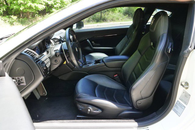 Used 2017 Maserati GranTurismo MC RWD image 25