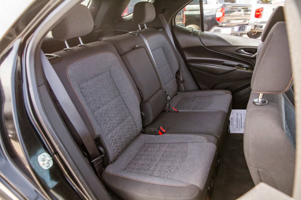 Used 2024 Chevrolet Equinox LT w/ Driver Convenience Package FWD image 12