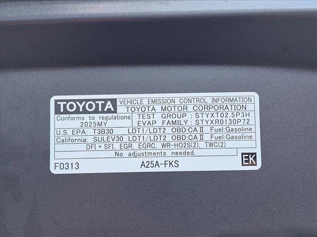Used 2025 Toyota RAV4 XLE FWD image 25