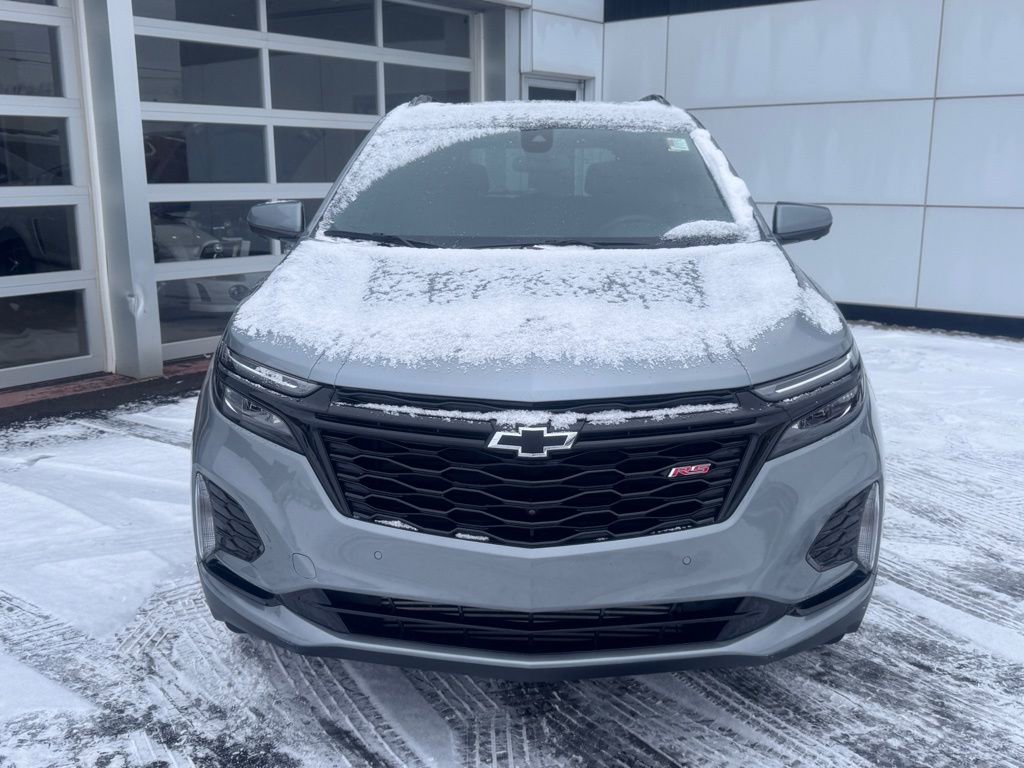 Used 2024 Chevrolet Equinox RS w/ RS Leather Package image 8