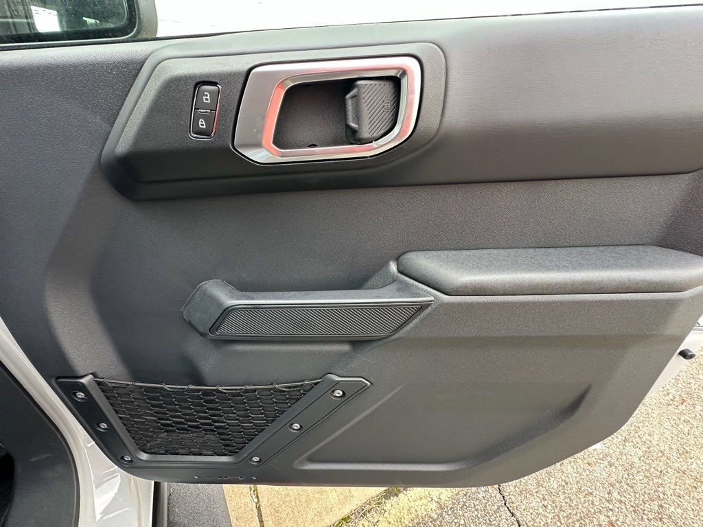 New 2026 Ford Bronco Badlands image 23