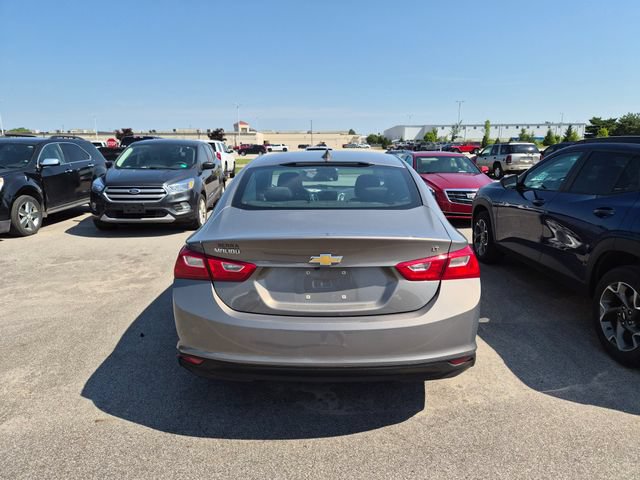 Used 2018 Chevrolet Malibu LT FWD image 5