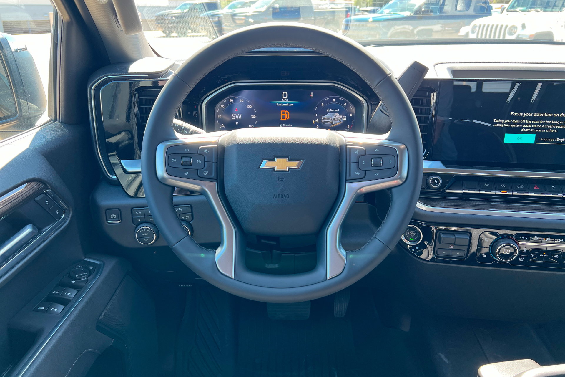 New 2026 Chevrolet Silverado 1500 LT w/ Z71 Off-Road Package AWD/4WD image 13