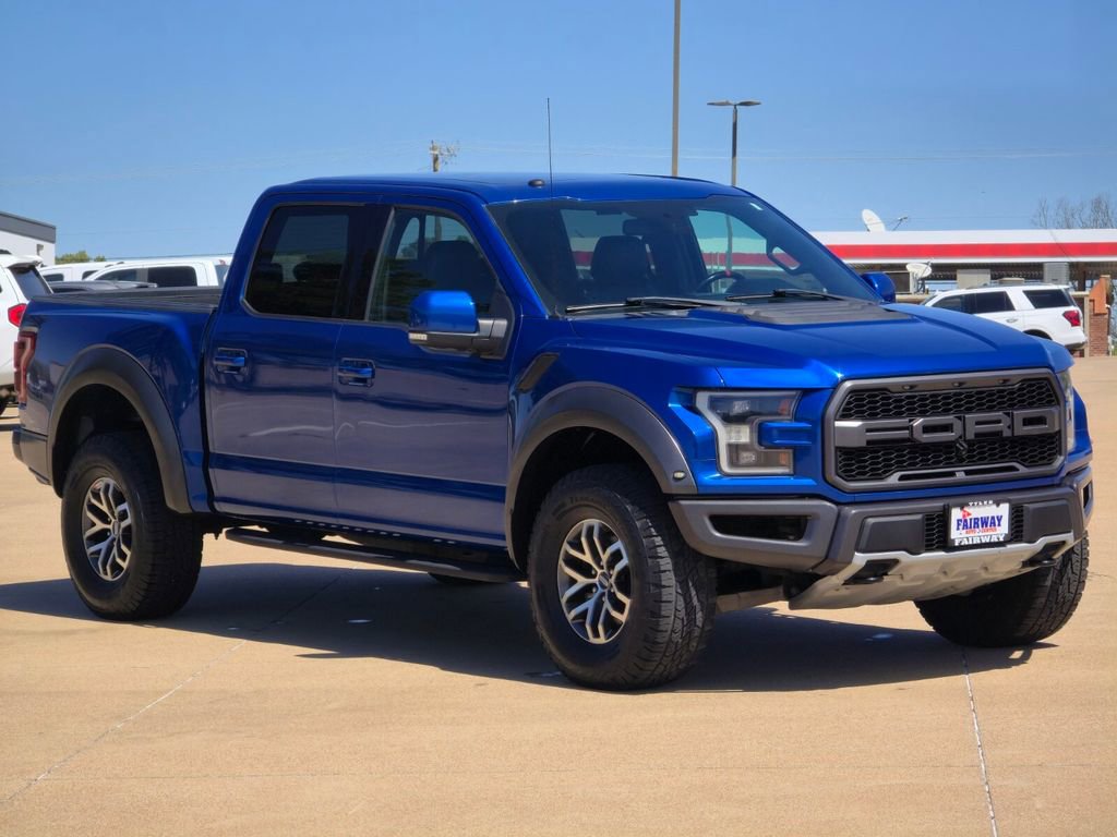 Used 2018 Ford F150 Raptor w/ Equipment Group 802A Luxury AWD/4WD image 3