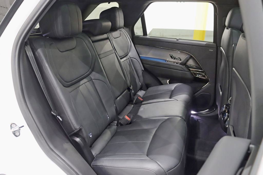 Used 2025 Land Rover Range Rover Sport Dynamic SE AWD/4WD image 31