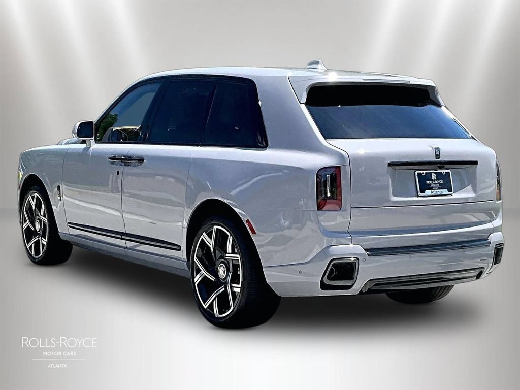 New 2027 Rolls-Royce Cullinan Black Badge AWD/4WD image 3