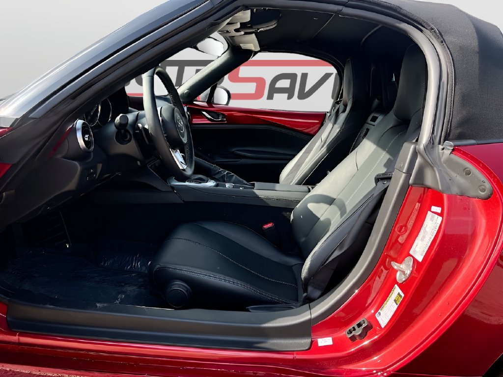 Used 2025 MAZDA MX-5 Miata Grand Touring w/ Weather Package RWD image 20