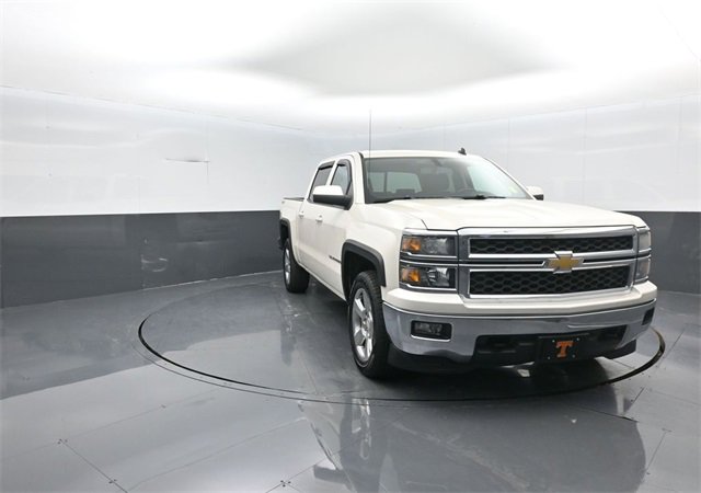 Used 2014 Chevrolet Silverado 1500 LT w/ LT Convenience Package image 2