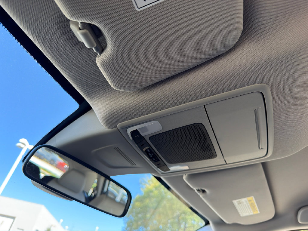 Used 2024 Honda CR-V LX image 30