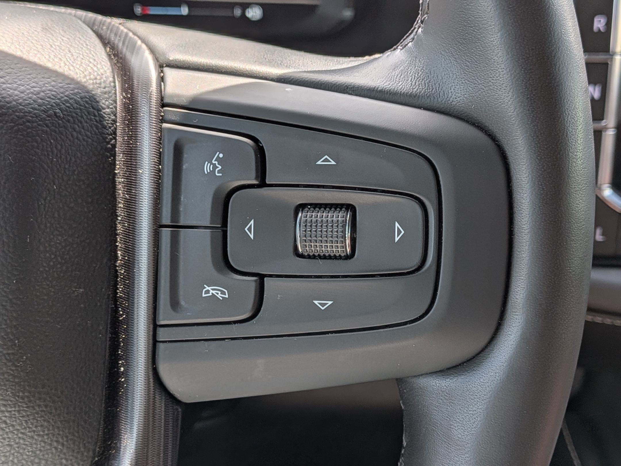 Used 2024 GMC Yukon Denali Ultimate image 21