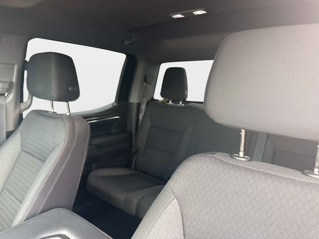 Used 2023 GMC Sierra 1500 SLE AWD/4WD image 17
