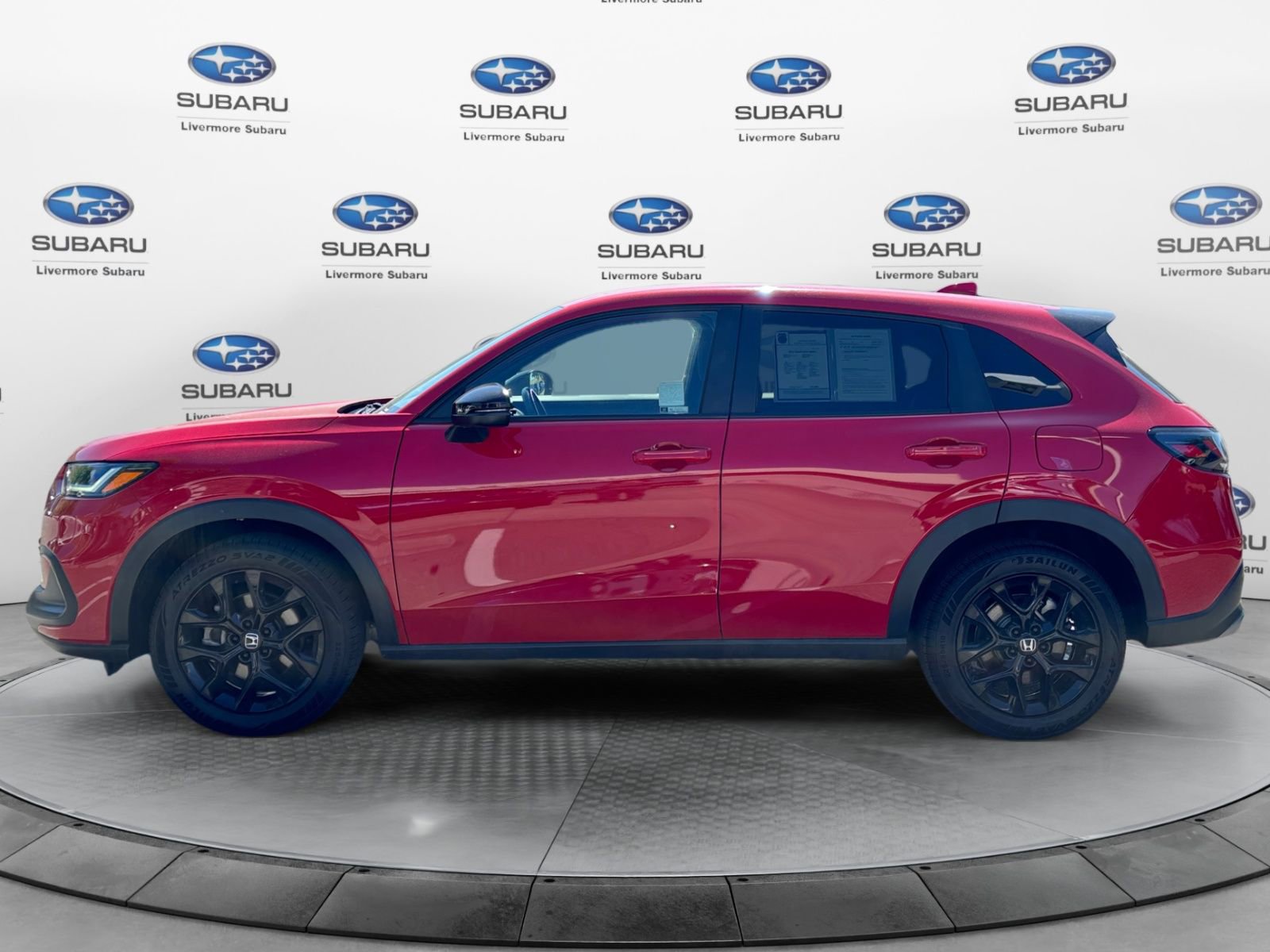 Used 2023 Honda HR-V Sport image 2