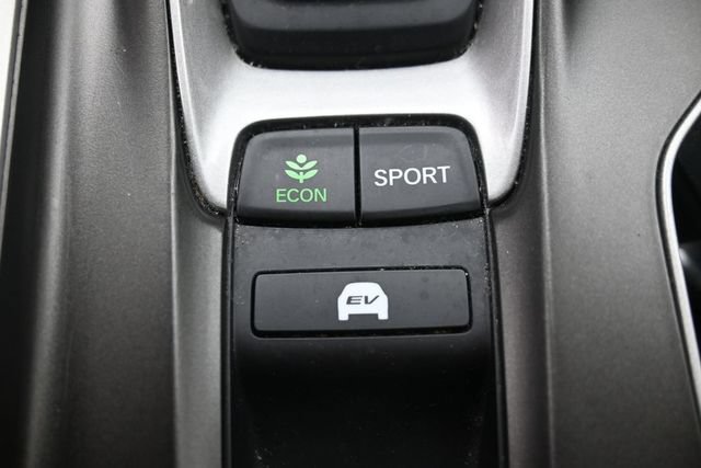 Used 2018 Honda Accord Hybrid image 19