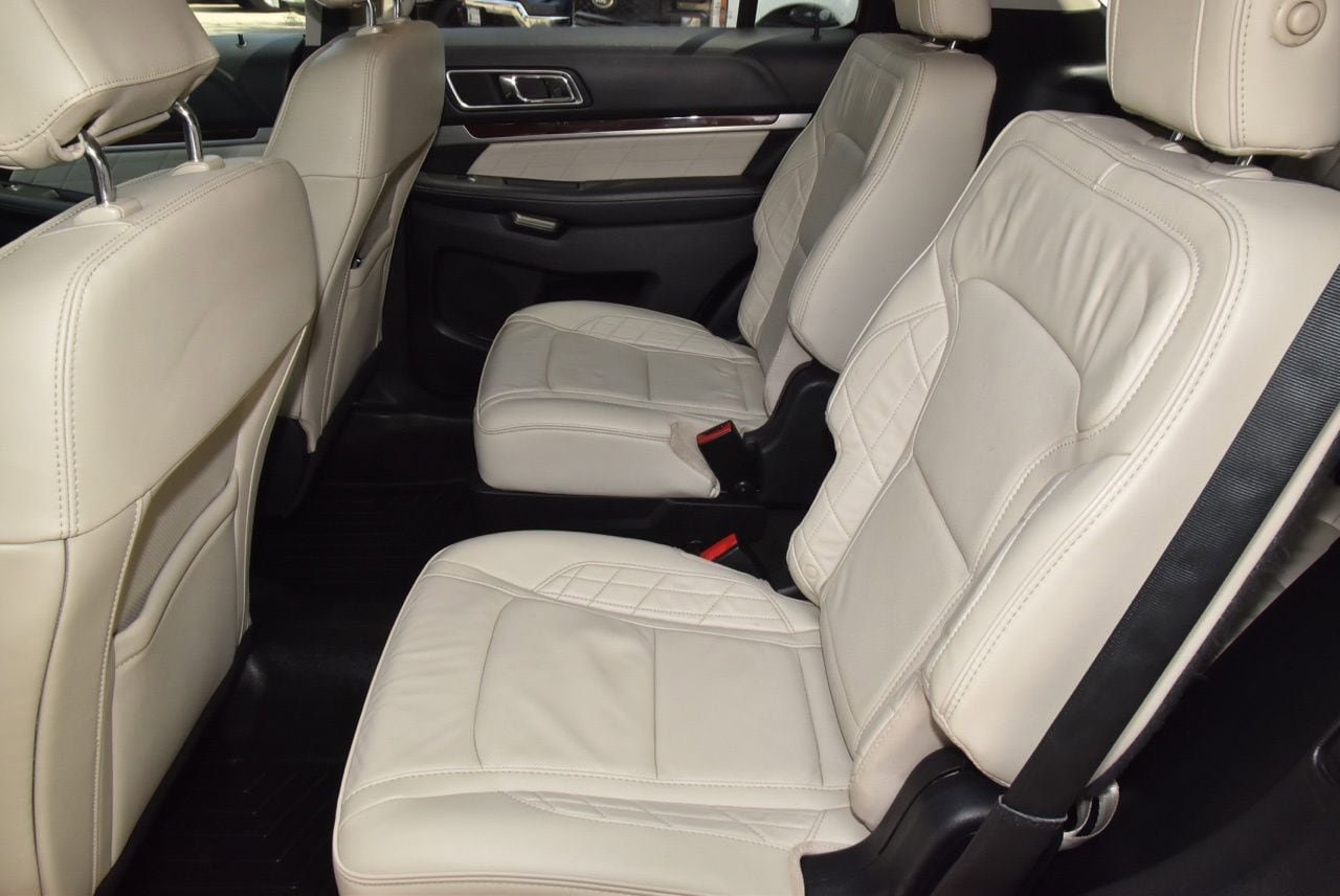 Used 2017 Ford Explorer Platinum AWD/4WD image 12