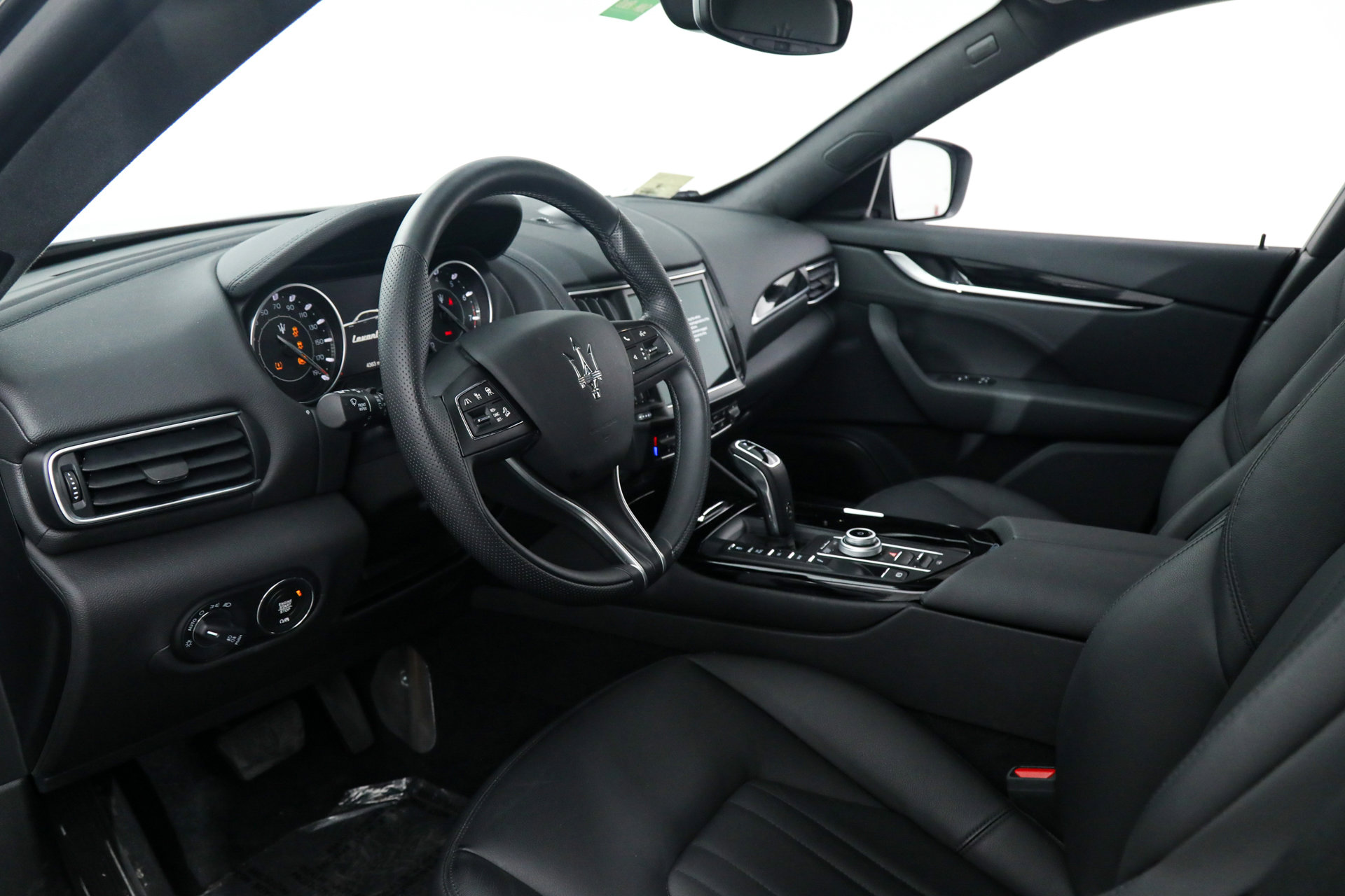 Certified 2023 Maserati Levante GT image 15