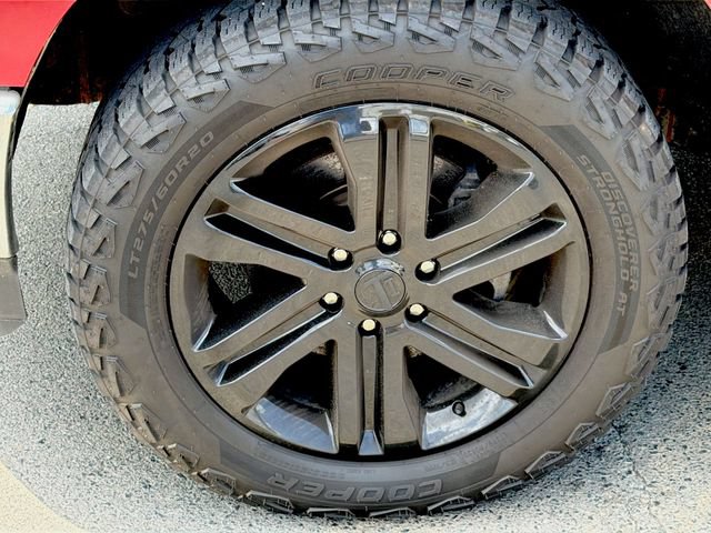 Used 2022 Ford F150 Lariat AWD/4WD image 9