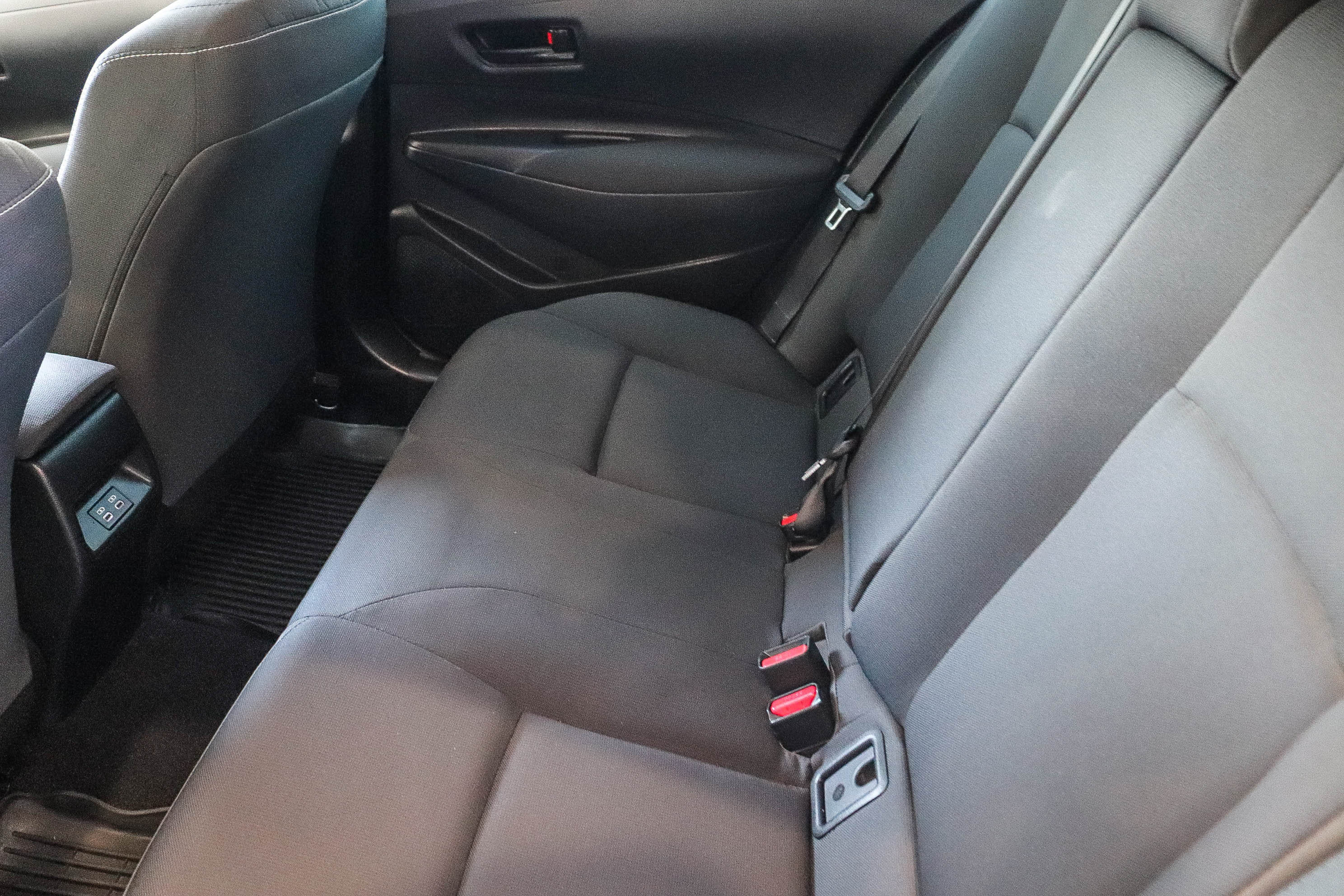 Used 2024 Toyota Corolla LE FWD image 21