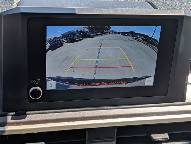 Used 2024 Toyota Tacoma SR5 AWD/4WD image 19