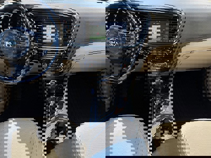 Used 2015 Kia Optima EX w/ EX Premium Package image 10