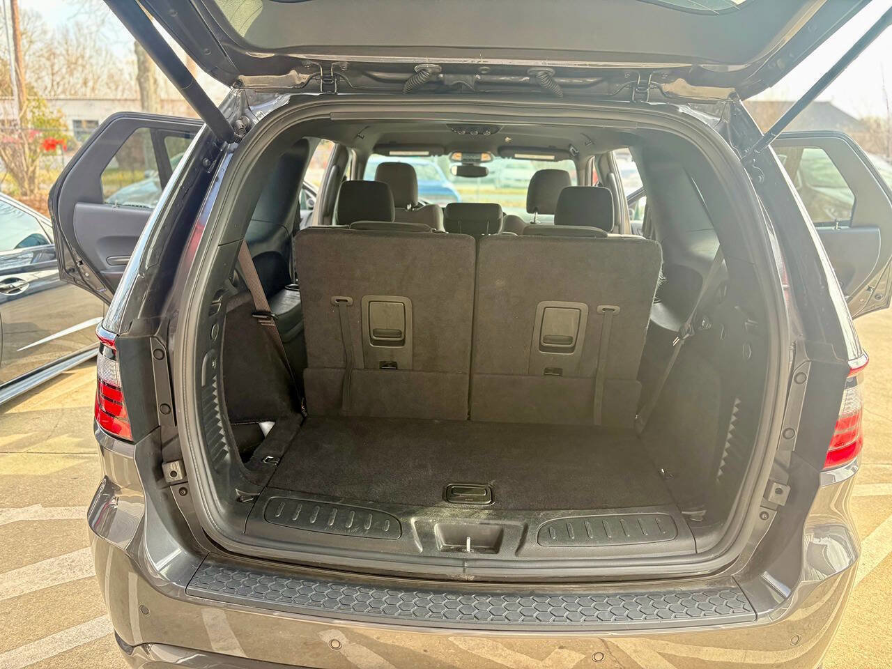 Used 2023 Dodge Durango GT image 9