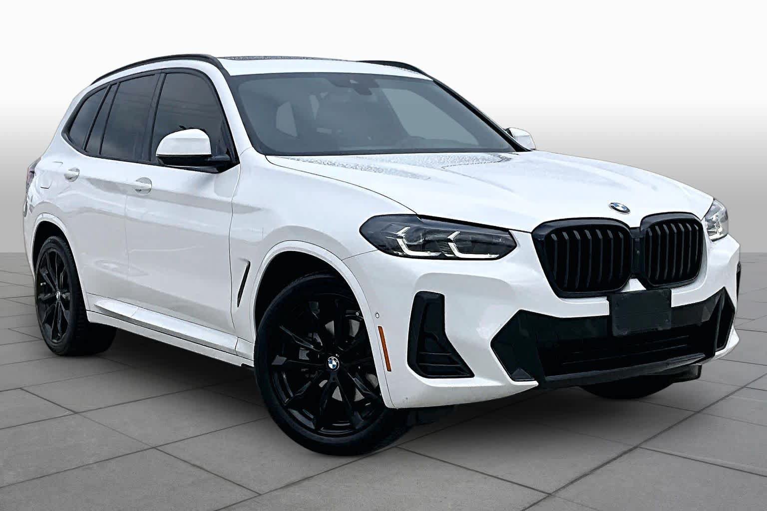 Used 2024 BMW X3 sDrive30i w/ M Sport Package RWD image 2