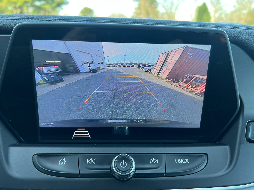 Used 2020 Chevrolet Blazer LT image 19