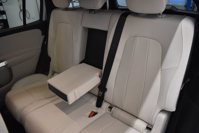 New 2026 Mercedes-Benz GLB 250 4MATIC image 7