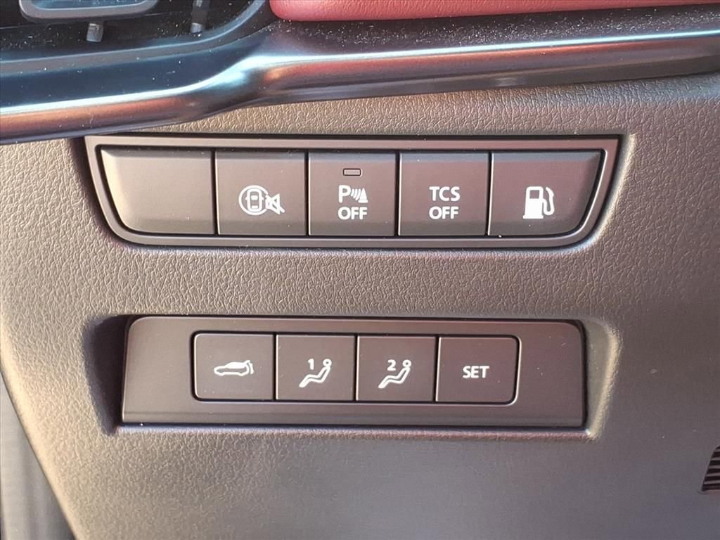 Used 2025 MAZDA CX-70 Plug-In Hybrid w/ Premium Plus image 17