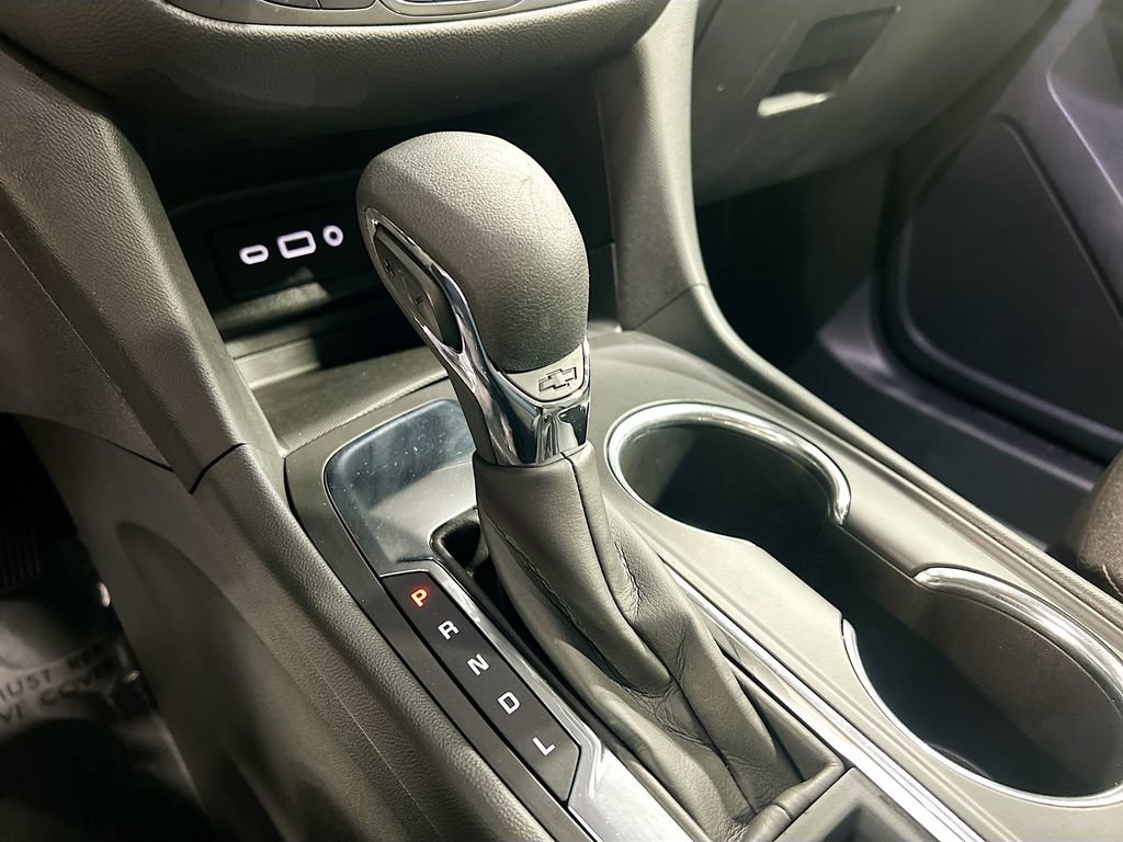 Used 2021 Chevrolet Equinox LT image 16